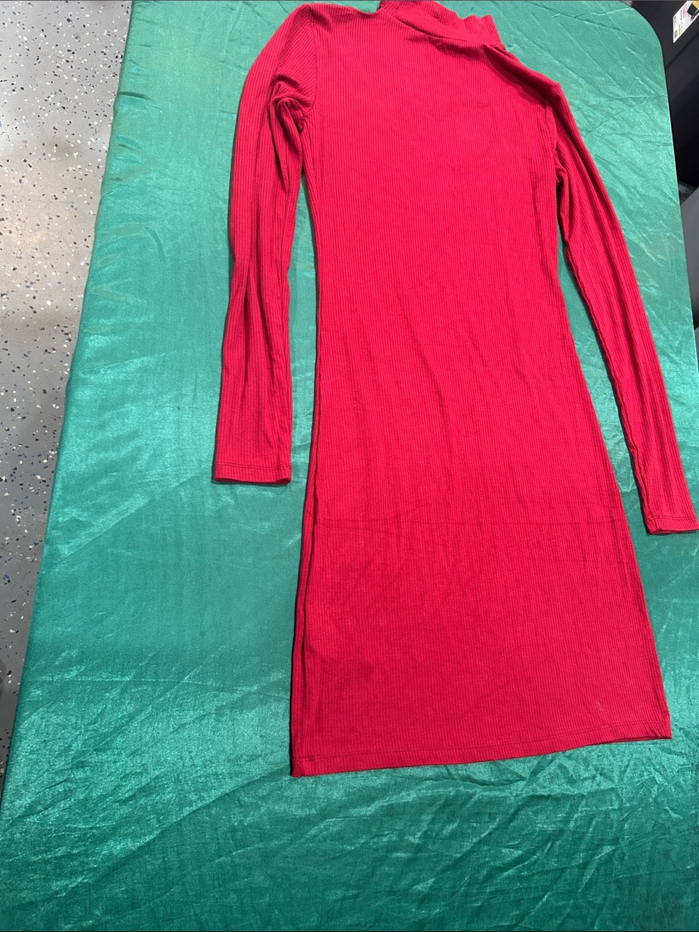 Red Ribbed Mini Dress - Picture 7 of 7